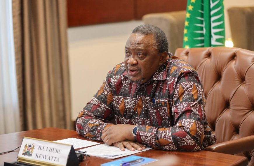 Uhuru extends condolences and support to flood victims.