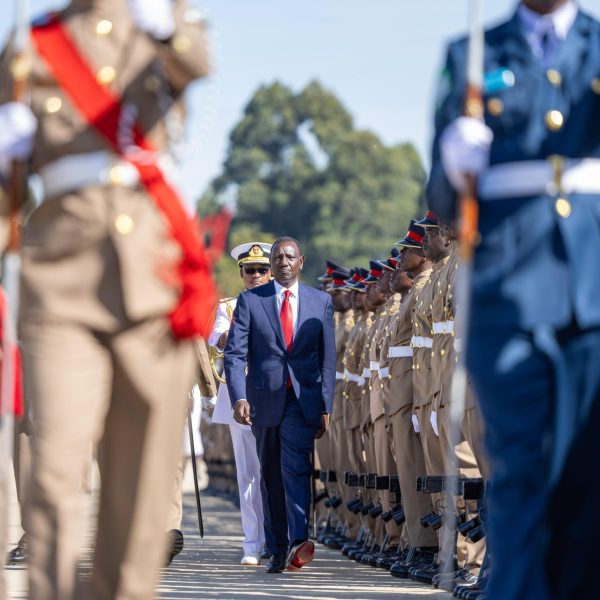 President Ruto urge KDF to be responsive to climate related disasters