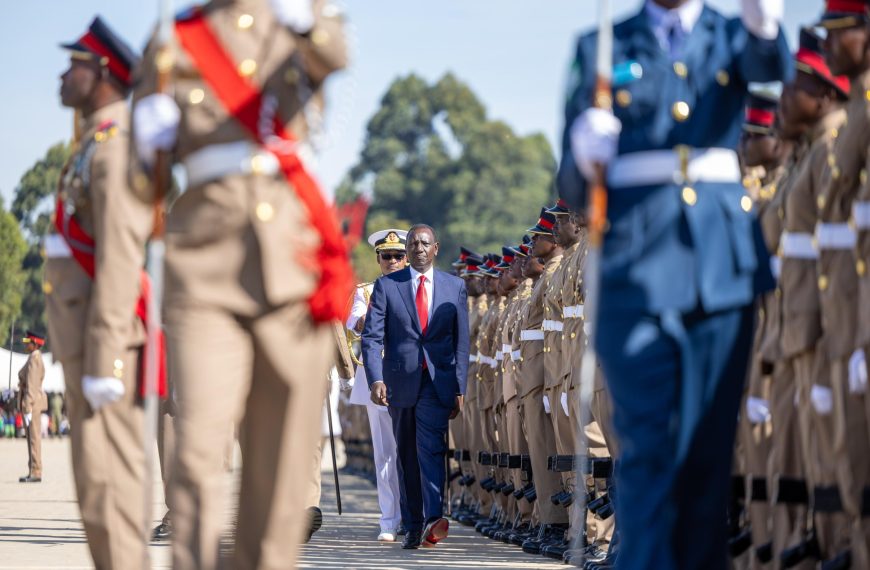 President Ruto urge KDF to be responsive to climate related disasters