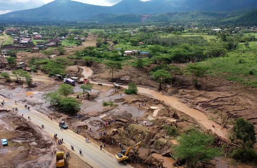 Weatherman warns heavy Rainfall Patterns will persist in May amid deaths and destruction » Capital News