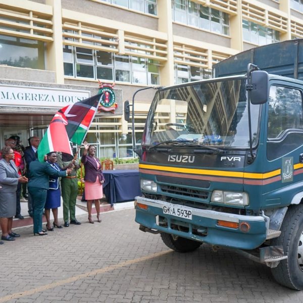 State Department for Correctional Services donates in support of flood victims