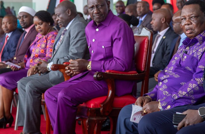 254,312 jobs up for grabs abroad