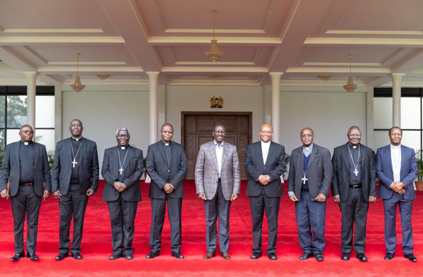 Ruto meets Catholic Bishops, affirms commitment to dialogue over pertinent issues