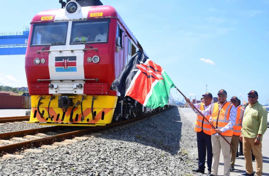 PS Daghar commissions 20 new SGR coaches