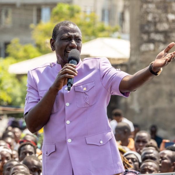 President Ruto asks Kenyans to unite for development