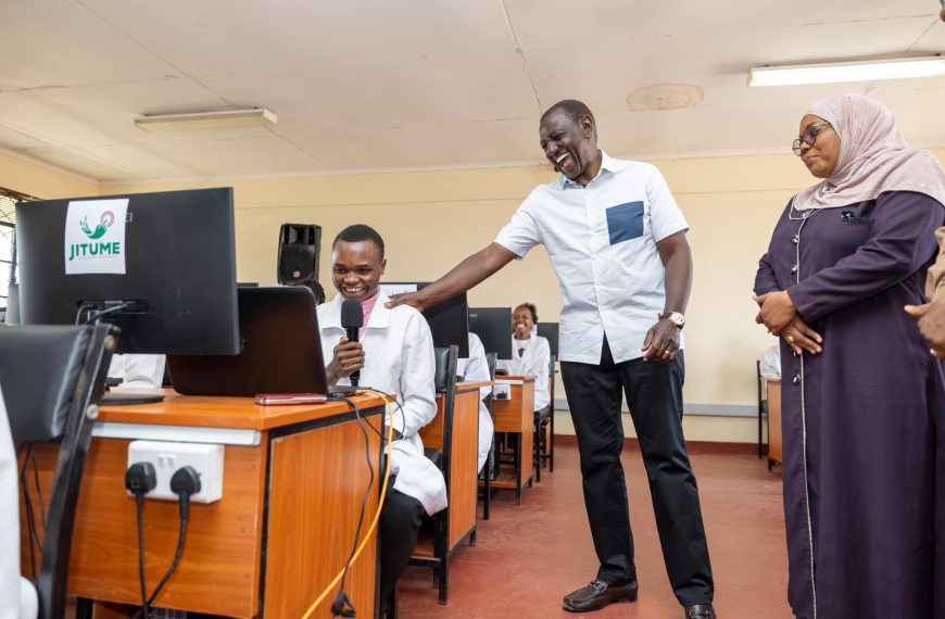 Ruto Announces Quick Passport Processing for Kenyans Securing Jobs Abroad, Flight Costs Covered » Capital News