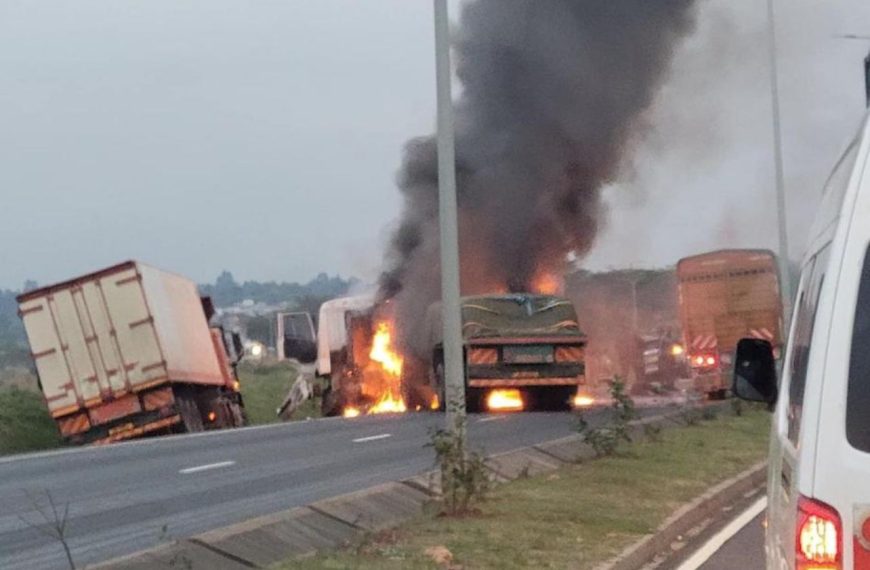 Two Drivers Dead After Lorries Collide and Burst Into Flames on Southern Bypass » Capital News