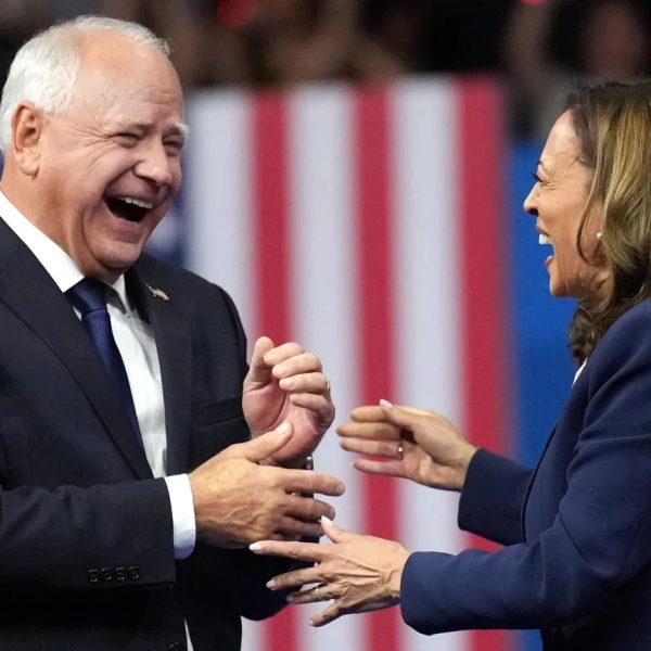 Harris and Walz hold first rally together as new Democratic ticket » Capital News