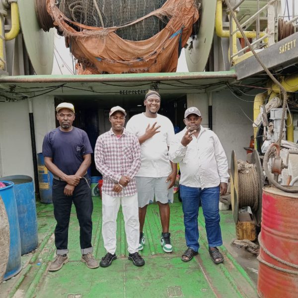 4 Kenyan seafarers stranded in Oman return after 4 months » Capital News