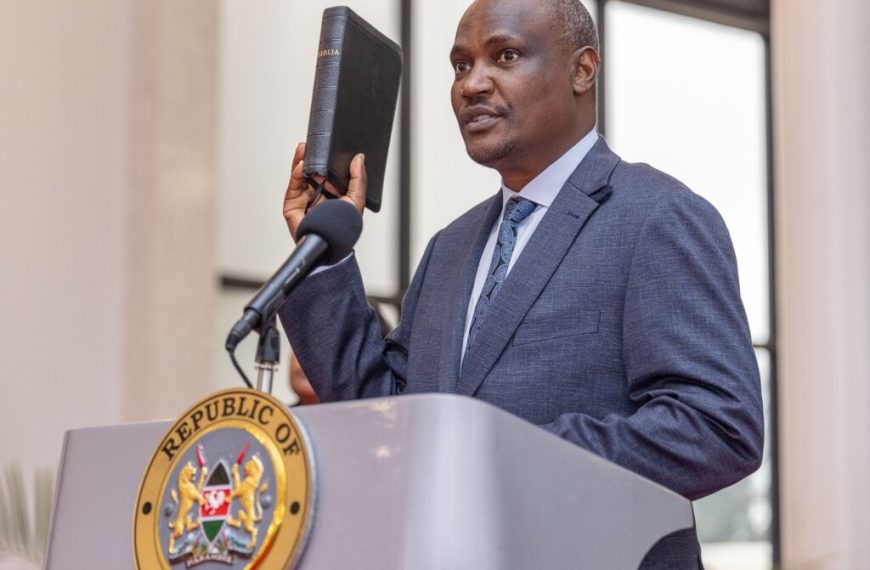 New Cabinet Secretaries take oath at State House » Capital News