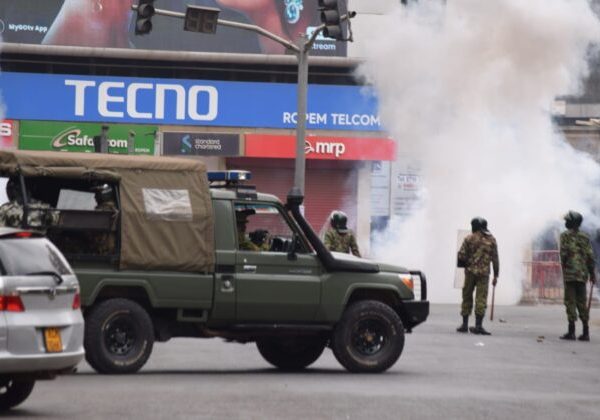 Police disperse group of protestors in Nairobi CBD » Capital News