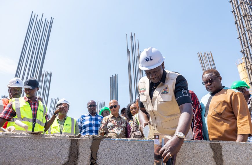 President Ruto launches development projects in Lake region
