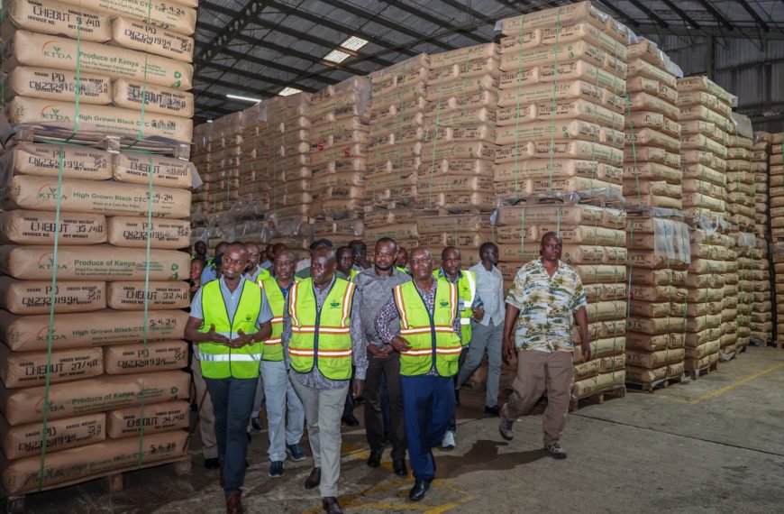 DP Gachagua asks KTDA to clear last year tea stocks
