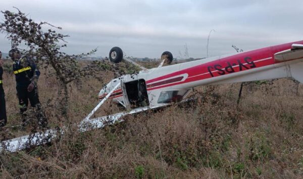 Pilot, student injured after aircraft crashed in Nairobi National Park » Capital News