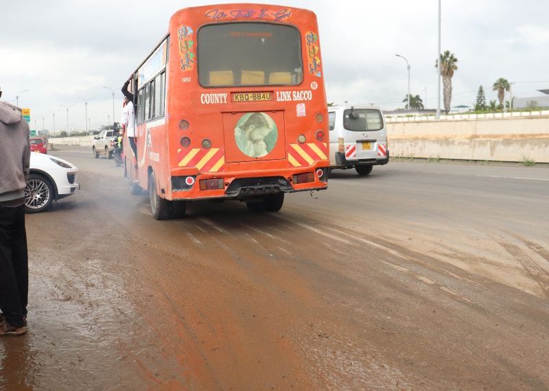 Crash on Southern Bypass leaves 12-year-old boy dead, 27 injured » Capital News