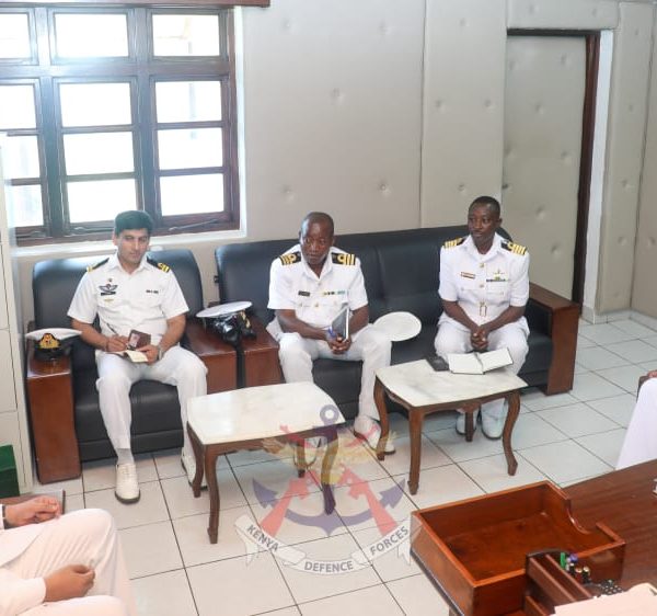 Kenya and Pakistan Forge Stronger Ties in Maritime Security as Pakistan Navy Commander Visits Mtongwe » Capital News