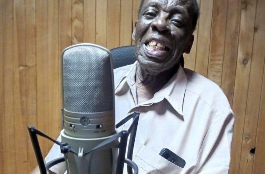 Broadcastors pay tribute to late Leonard Mambo Mbotela » Capital News