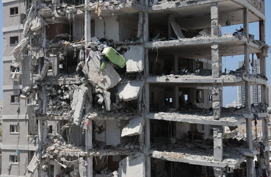 At least 10 killed in Israel and 128 in Iran after strikes » Capital News