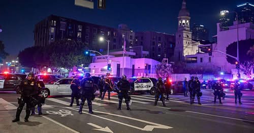 LA police enforce curfew as Trump vows to ‘liberate’ city » Capital News