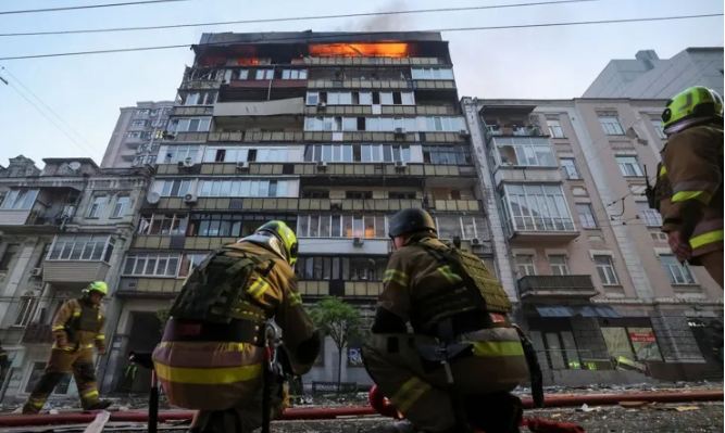 Deadly new Russian drone attack hits Kyiv » Capital News