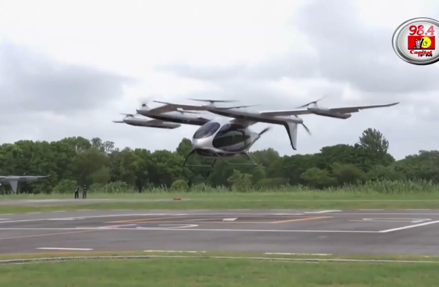 (WATCH) Ready for (vertical) takeoff! China launches first heavy-lift electric eVTOL aircraft » Capital News