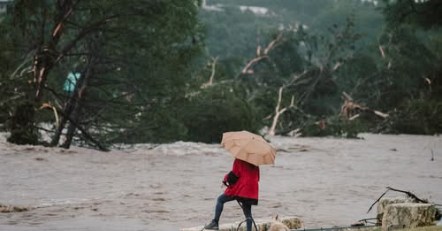 At least 24 dead and up to 25 children missing in ‘terrible’ Texas floods » Capital News