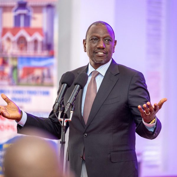 Kenya can’t afford to be average, says Ruto