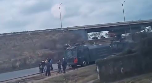 Police mobilize as Gachagua supporters camp at JKIA » Capital News